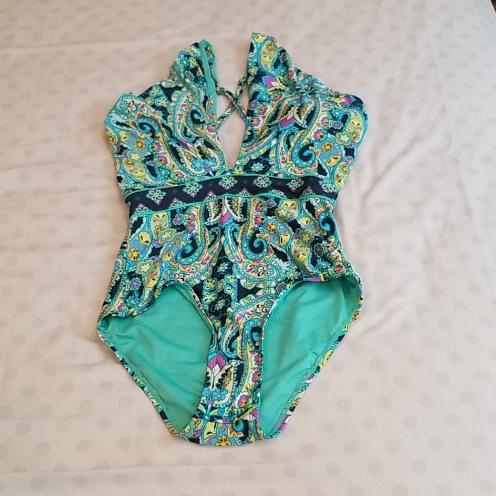 Bathing suit